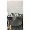 Image 3 : RUTHERFORD MANTLE CLOCK WITH DECORATIVE MIRROR FLAMINGO AND SPHERE