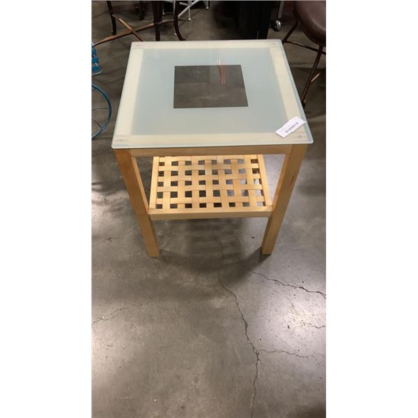 GLASSTOP SIDE TABLE WITH RATTAN SHELF