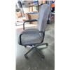 Image 3 : 2 GAS LIFT OFFICE CHAIRS