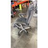 Image 7 : 2 GAS LIFT OFFICE CHAIRS