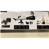 Image 7 : AS NEW NATIONAL GEOGRAPHIC DELUXE ADVENTURE SET  50MM TELESCOPE 90X MICROSCOPE SET, COMPACT BINOCULA
