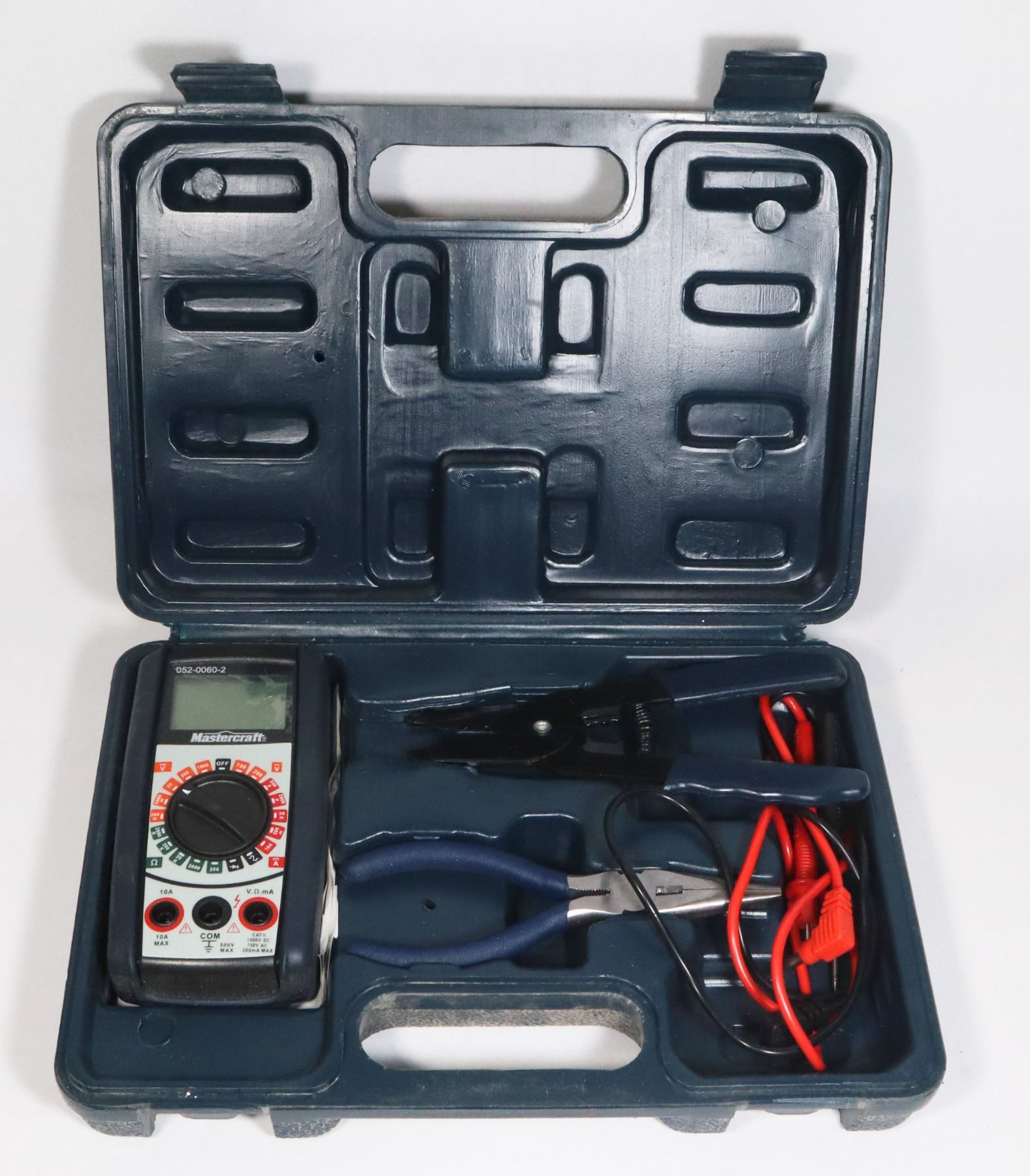 MASTERCRAFT MULTIMETER SET IN CASE