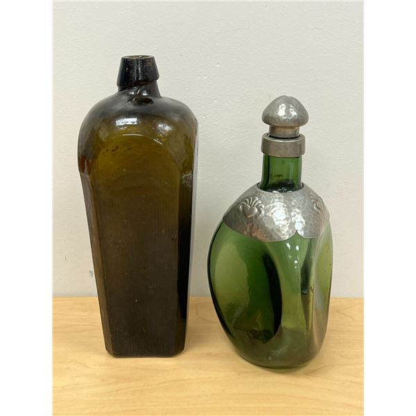 Vintage / Antique Glass Bottles (tallest approx: 10.5 )