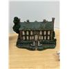 Image 2 : Thomas Kinkade Hawthorne Village Collection - Christmas Decor as pictured