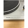Image 4 : Technics SL-D2 Direct Drive Automatic Turntable Record Player