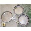 Image 1 : THREE LARGE FRYING PANS (15" DIAMETER)