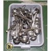Image 1 : BUS PAN FULL OF ASSORTED SIZE LADLES