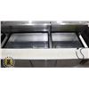 Image 5 : TRUE PREP TABLE WITH REFRIGERATED BASE
