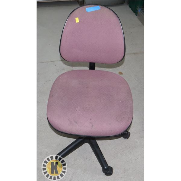 OFFICE CHAIR