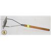 Image 1 : EXTRA LARGE POTATO MASHER