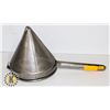 Image 1 : SMALL CONE STRAINER
