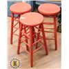 Image 1 : LOT OF 3 RED STOOLS