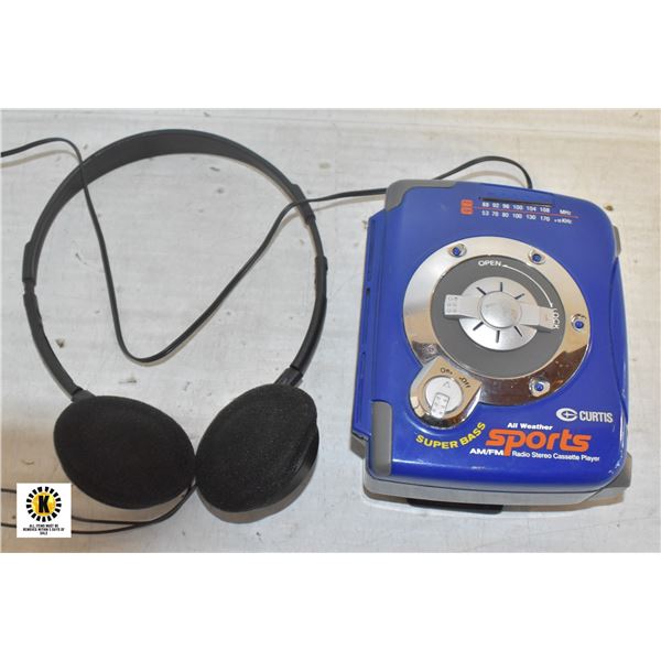 CURTIS PORTABLE TAPE AM/FM PLAYER