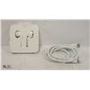 Image 1 : PAIR OF NEW APPLE EARBUDS + USB-C TO LIGHTNING