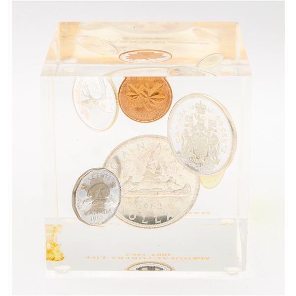 1962 SILVER CANADIAN COIN SET IN A DISPLAY CUBE