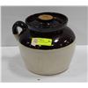 Image 1 : BEAN POT- USA STONEWARE