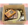 Image 1 : VINTAGE DECORATIVE BRASS & COPPER BOX LOT