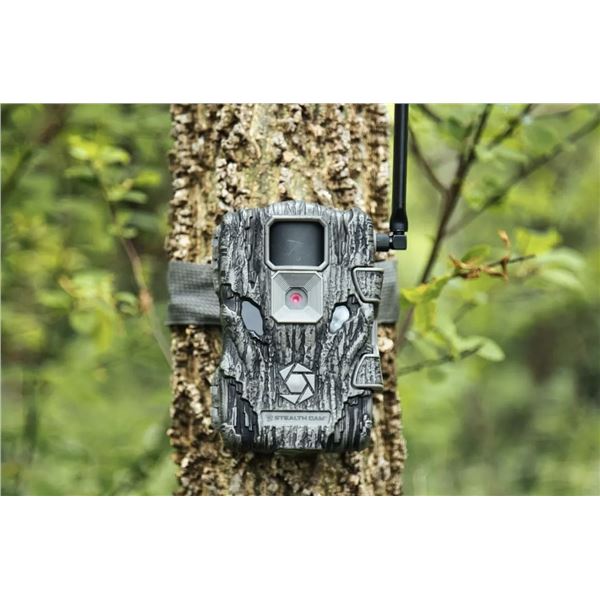 StealthCam FusionX Cellular Trail Cam