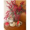 Image 1 : Red Cranberry Decorations