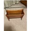 Image 2 : Mid Century Modern Teak Magazine Rack