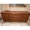 Image 1 : Mid Century Modern Dresser 69L x 29H x 17D