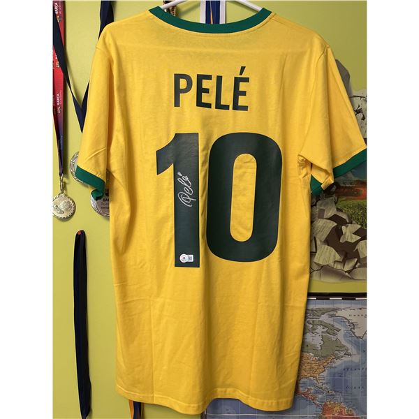 Pele Jersey signed COA by Beckett