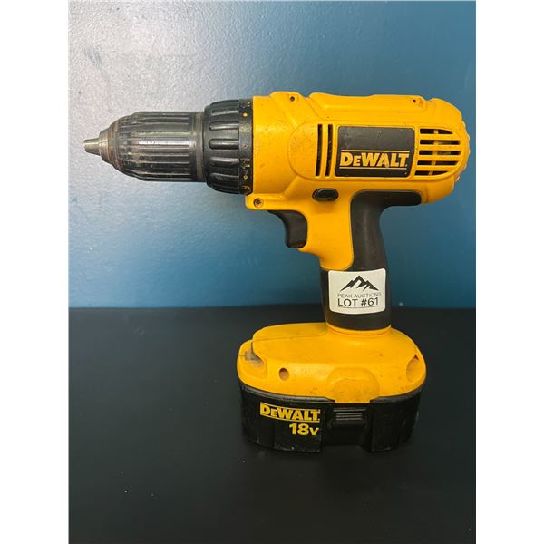 *USED* Lot of 1 Dewalt Drill w/ Battery