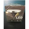 Image 4 : *NEW* Lot of 8 LED Solar Ground Lights