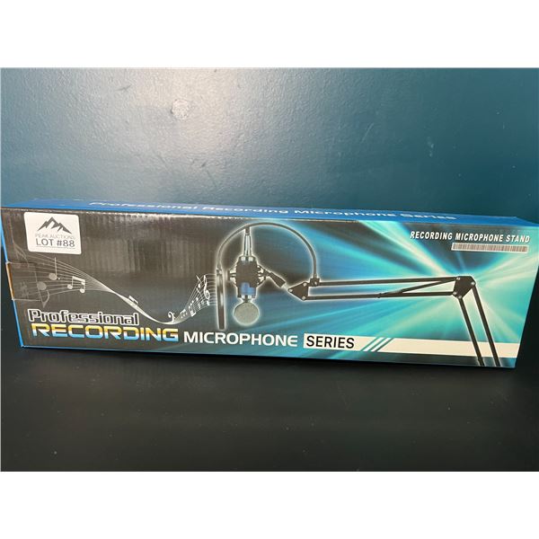 *NEW* Lot of 1 Professional Microphone Stand