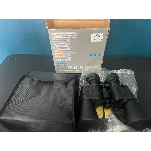 *NEW* Lot of 1 Binoculars w/ Case