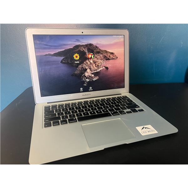 *USED* Lot of 1 Macbook Air