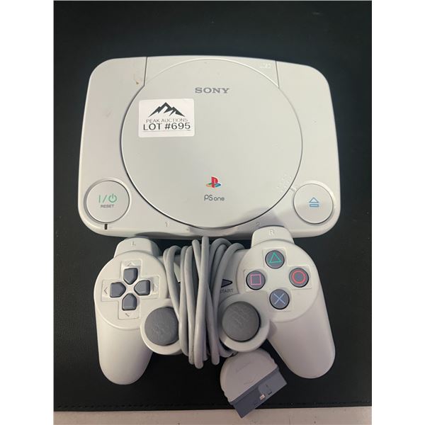 *USED* Lot of 1 Playstation 1 Console w/ Controller