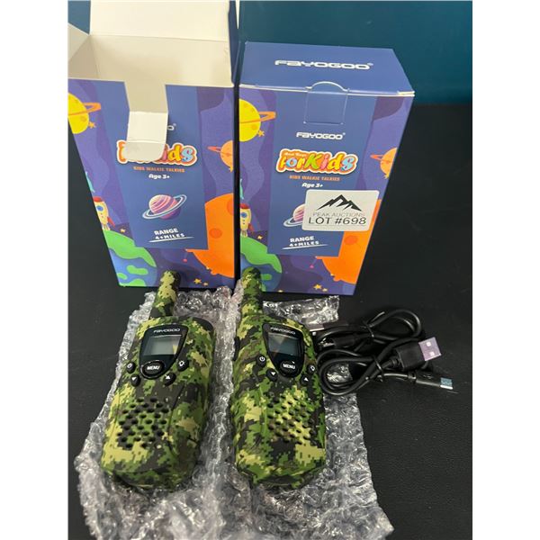 *NEW* Lot of 2 Sets Fayogoo Walkie Talkies for Kids w/ Flashlight & LCD Screen (Camo)