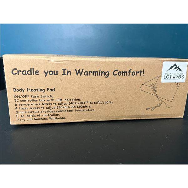 *NEW* Lot of 1 Body Heating Pad