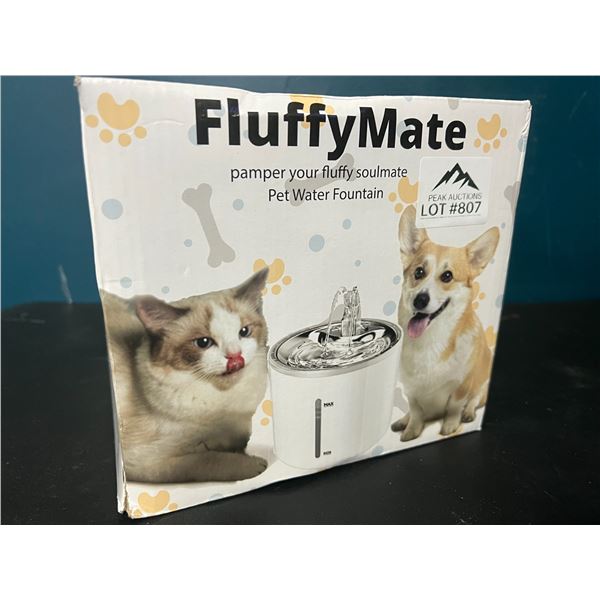 *NEW* Lot of 1 Pet Water Fountain