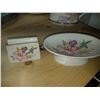 Image 2 : Corelle & More Cat B