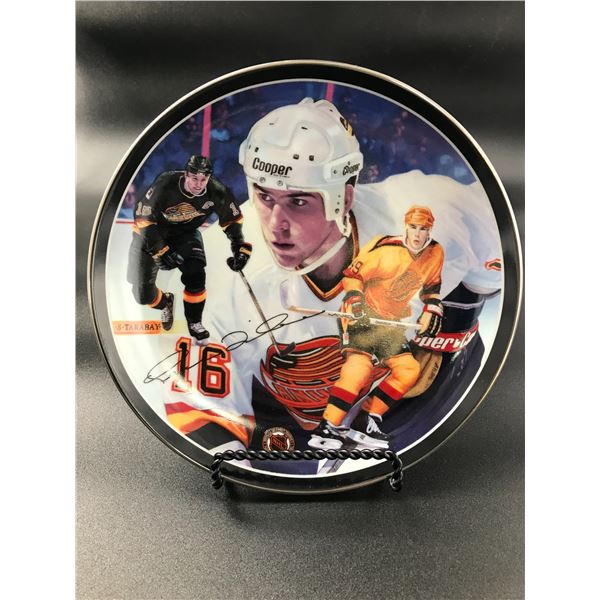 LIMITED EDITION TREVOR LINDEN SIGNED 1994 CUP RUN PLATE