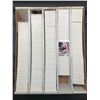 Image 1 : 5000 COUNT BOX OF VARIOUS HOCKEY CARDS