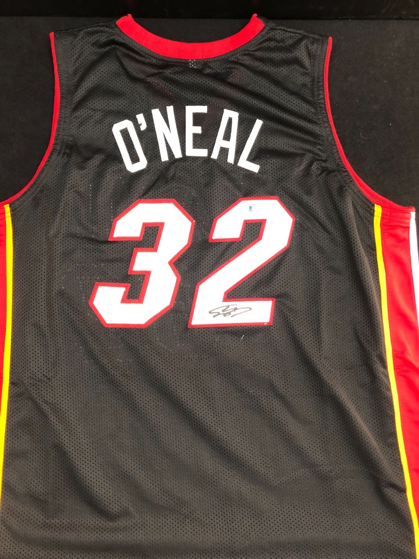 Maillot de basket - Sport Zone - Miami 32 - Noir - 100% polyester Maillot de basket - Sport Zone - Miami 32 - Noir - 100% polyester