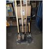 Image 1 : Garden Tool Lot