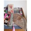 Image 2 : Assorted Asian Decor