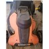 Image 2 : Worx Electric Lawnmower