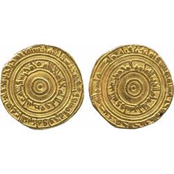 ISLAMIC COINS, Fatimid. al-‘Aziz, Gold Dinar, al-Mahdiya 385h, 4.02g (N 820).  Very fine, 