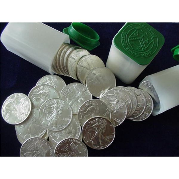 Lot of (100) US Silver Eagles - Random Dates