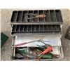 Image 1 : Toolbox and contents