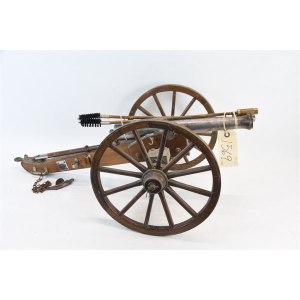 Replica Civil War Cannon