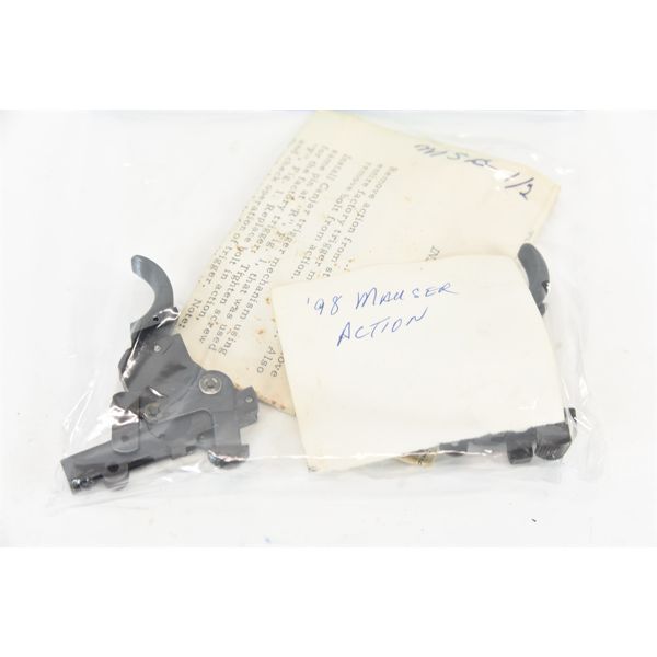 Box Lot Miscellaneous Gun Parts