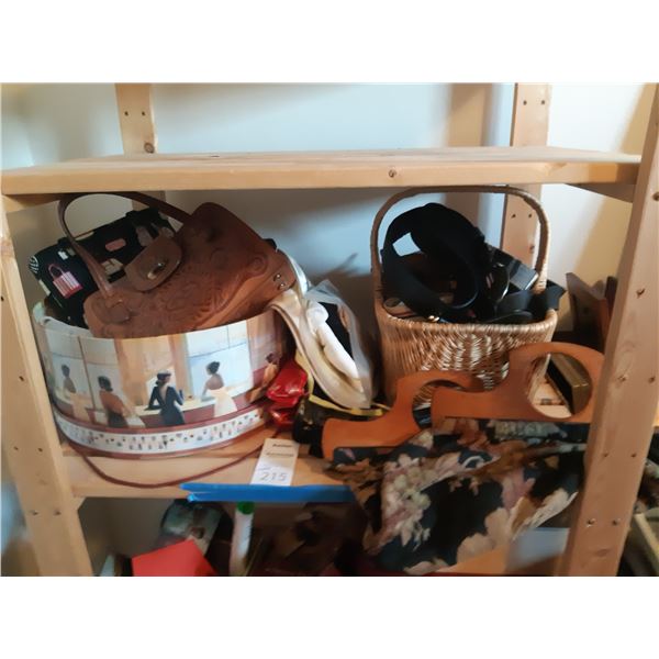 Vintage Bags & Belts Cat B