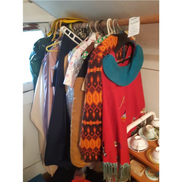 Vintage Ladies Clothing Cat B