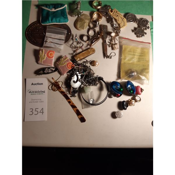 Jewelry & More Cat A